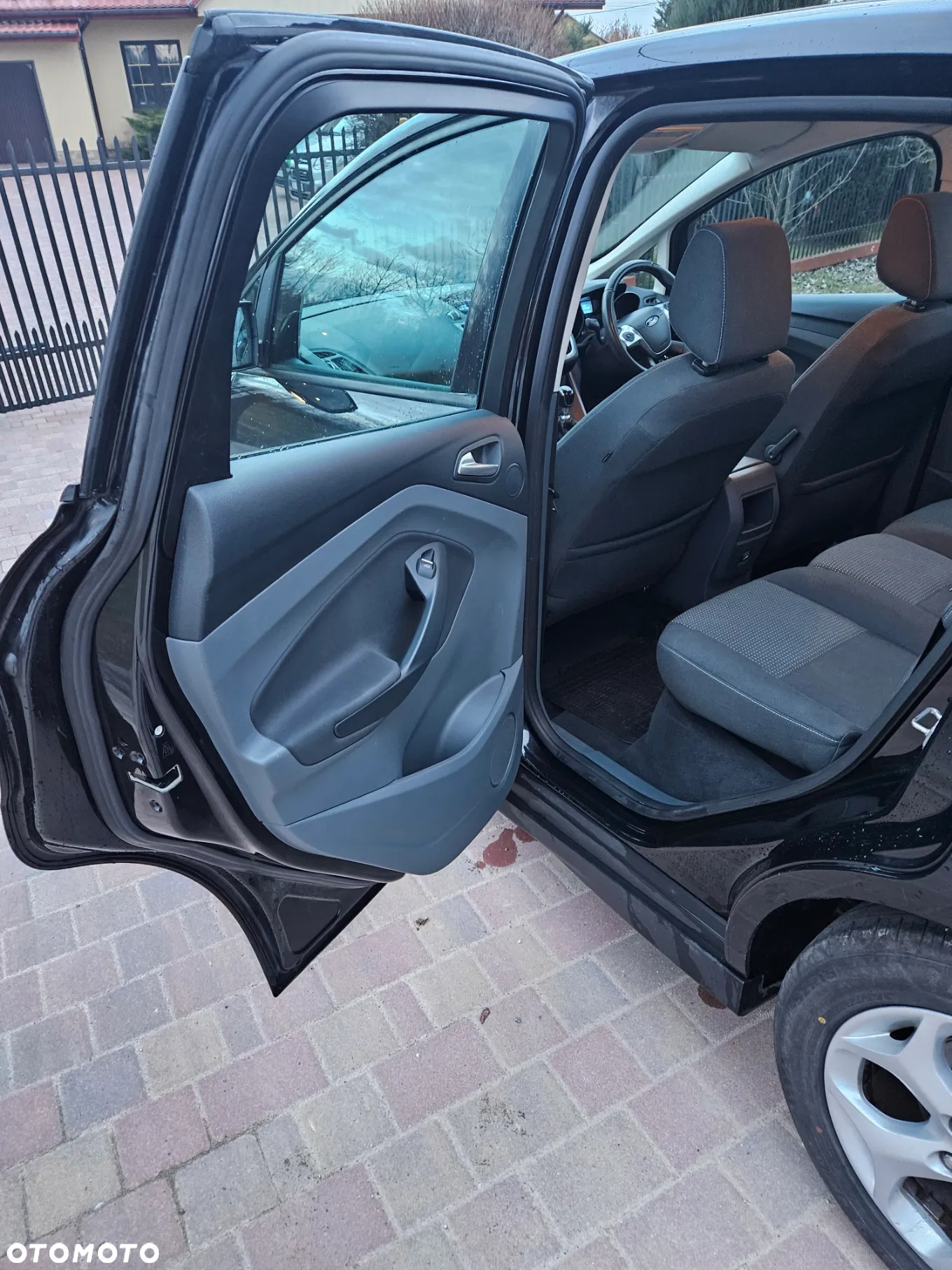 Ford C-MAX 1.6 TDCi Trend - 11
