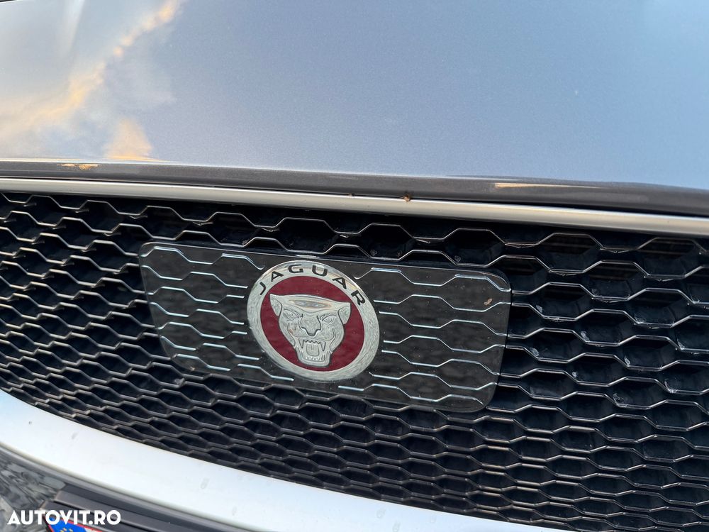 Jaguar XF 20d AWD Aut. R-Sport - 15
