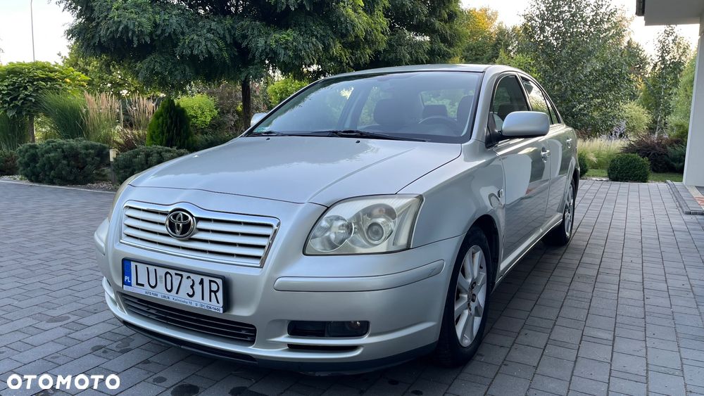 Toyota Avensis 2.0 VVT-i Sol - 1