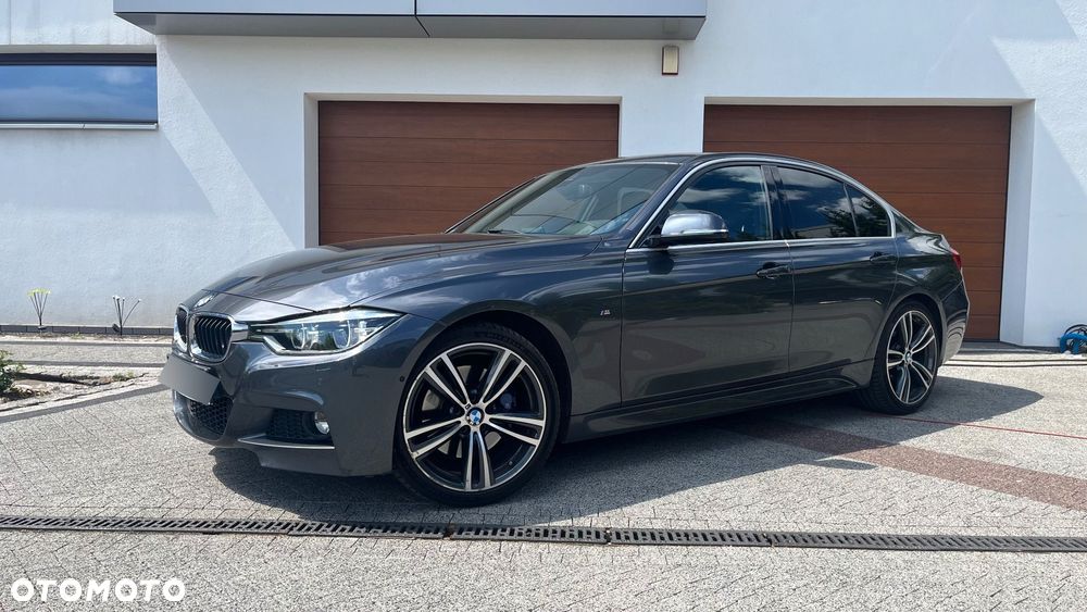 BMW Seria 3 318i M Sport - 1
