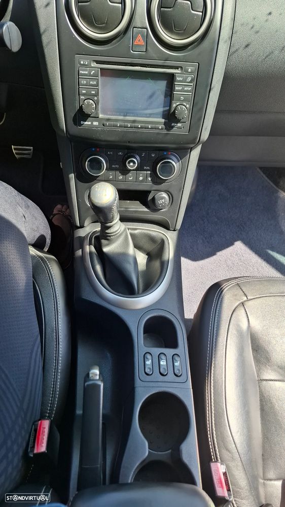 Nissan Qashqai 1.6 dCi Tekna Premium Pele S P.Preta - 14