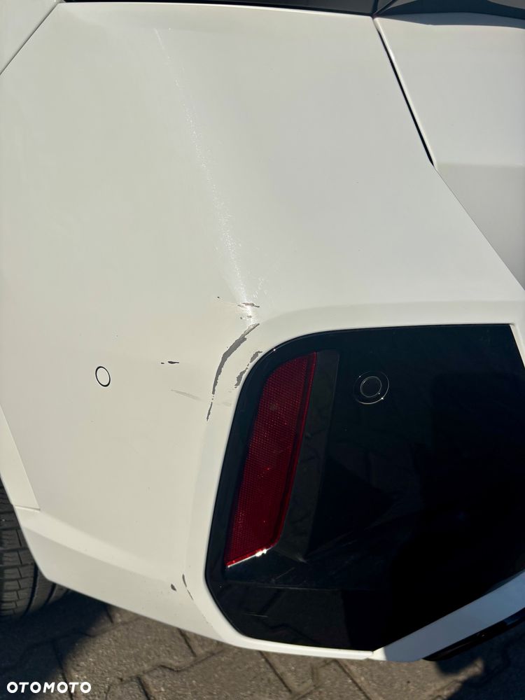 BMW iX1 xDrive30 66.5kWh M Sport - 14