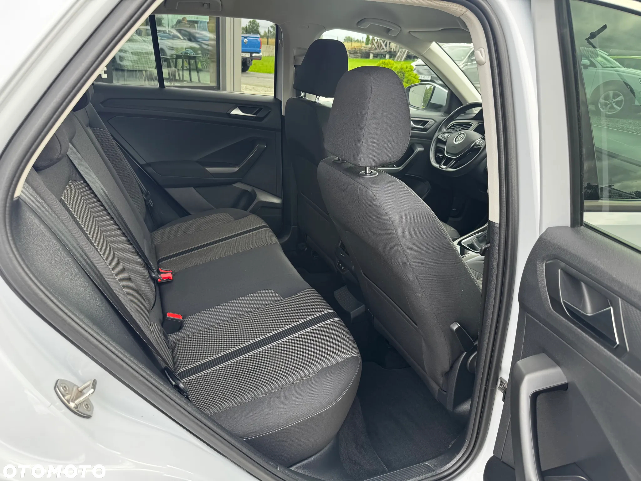 Volkswagen T-Roc 2.0 TDI SCR DSG IQ.DRIVE - 20