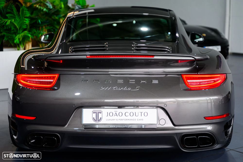 Porsche 911 (991) Turbo S PDK - 15
