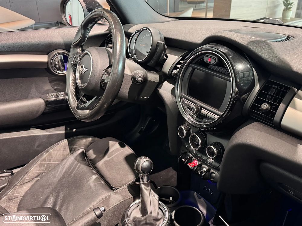 MINI Cabrio Cooper D - 19