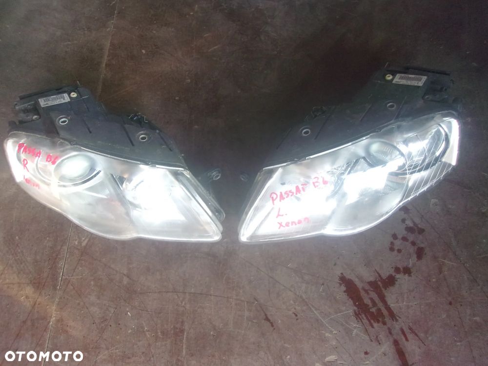 LAMPA PRAWA LEWA PRZÓD XENON SKRĘTNY VW PASSAT B6 89312669 89312659 EU - 1