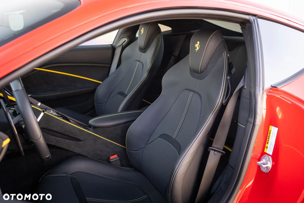 Ferrari Roma - 22