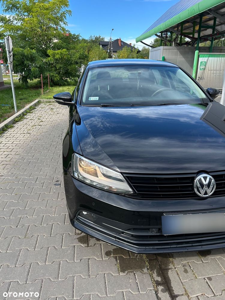 Volkswagen Jetta 2.0 TDI DPF BMT Trendline - 7