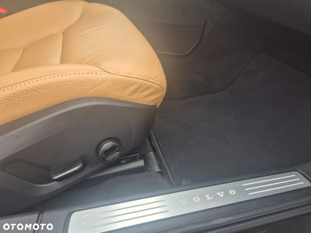 Volvo V90 - 26