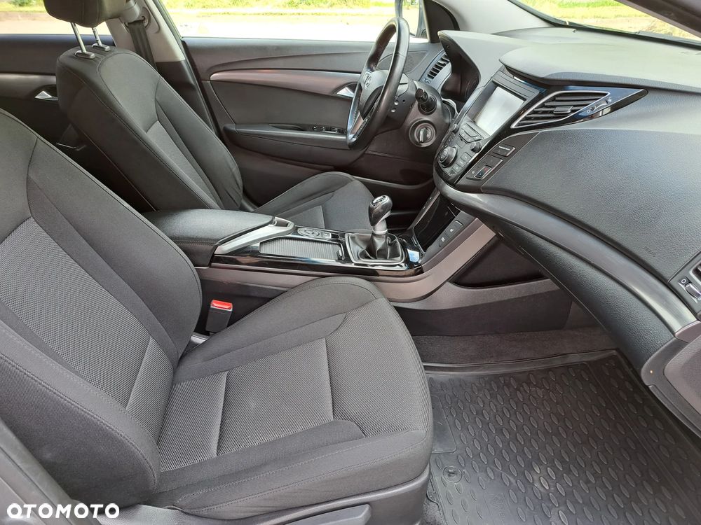 Hyundai i40 - 20