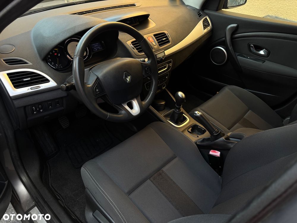 Renault Megane 1.6 16V 110 Dynamique - 6