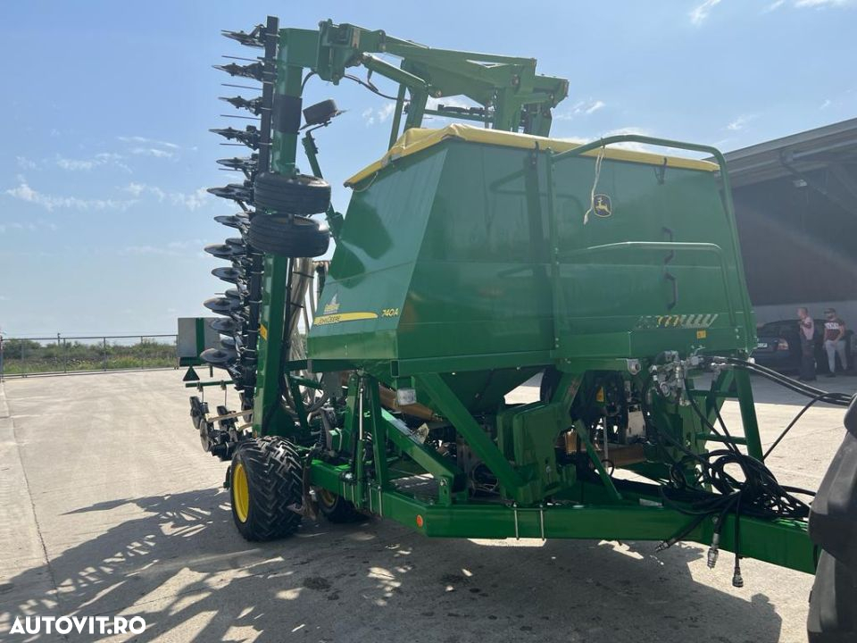 John Deere 9M Semanatoare cu Discuri - 4