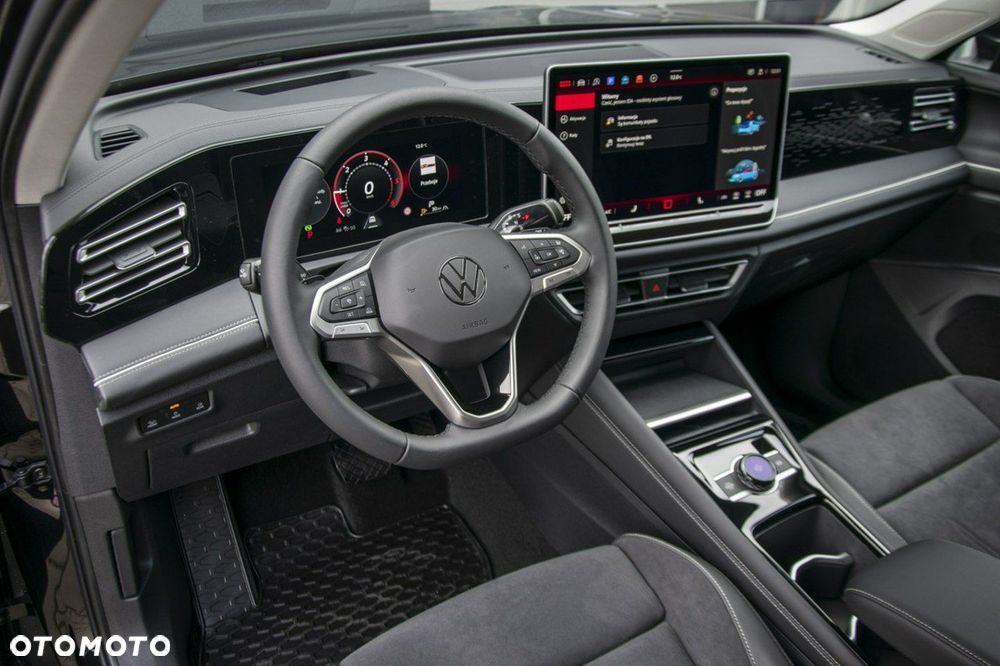 Volkswagen Tiguan - 10