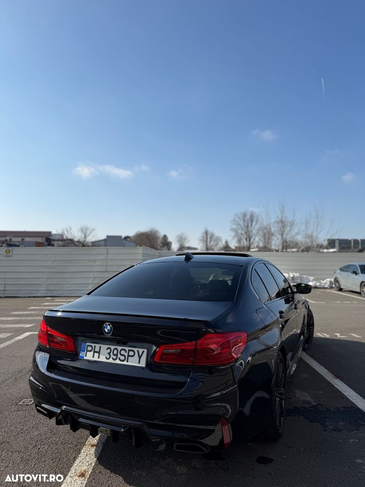 BMW Seria 5 540i Aut. Sport Line - 2
