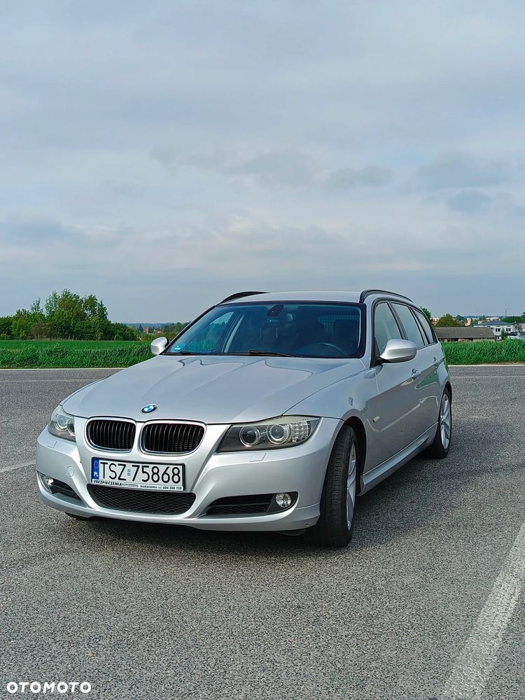 BMW Seria 3 318d - 14