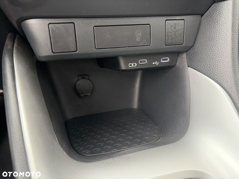Toyota Yaris Hybrid 1.5 Comfort - 24