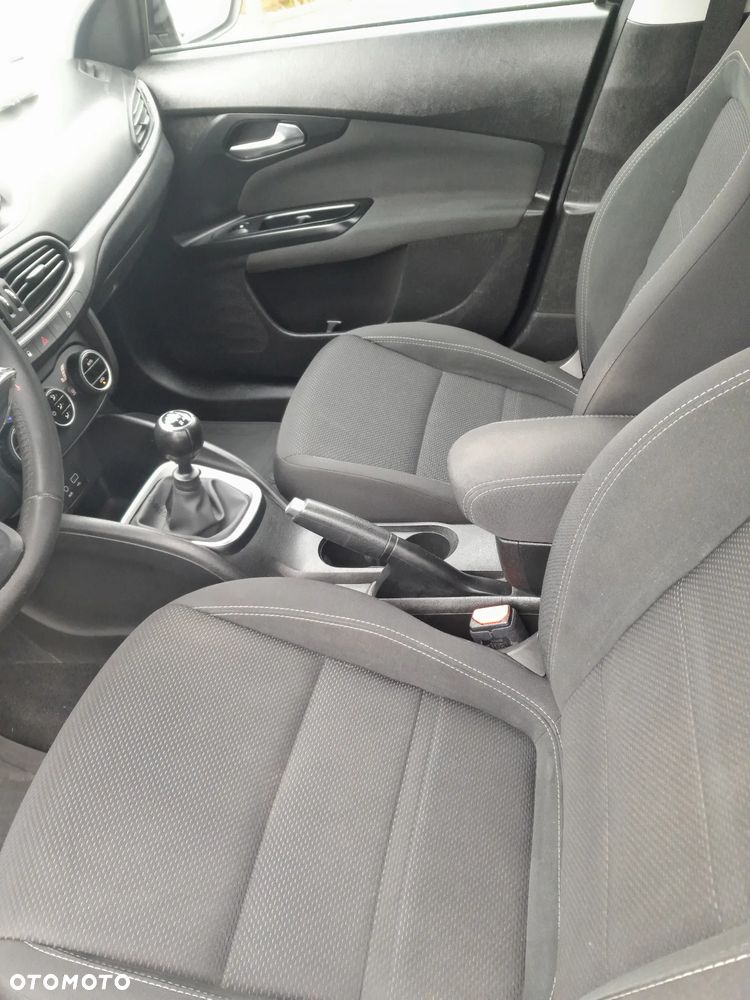 Fiat Tipo 1.6 MultiJet Business Line - 14