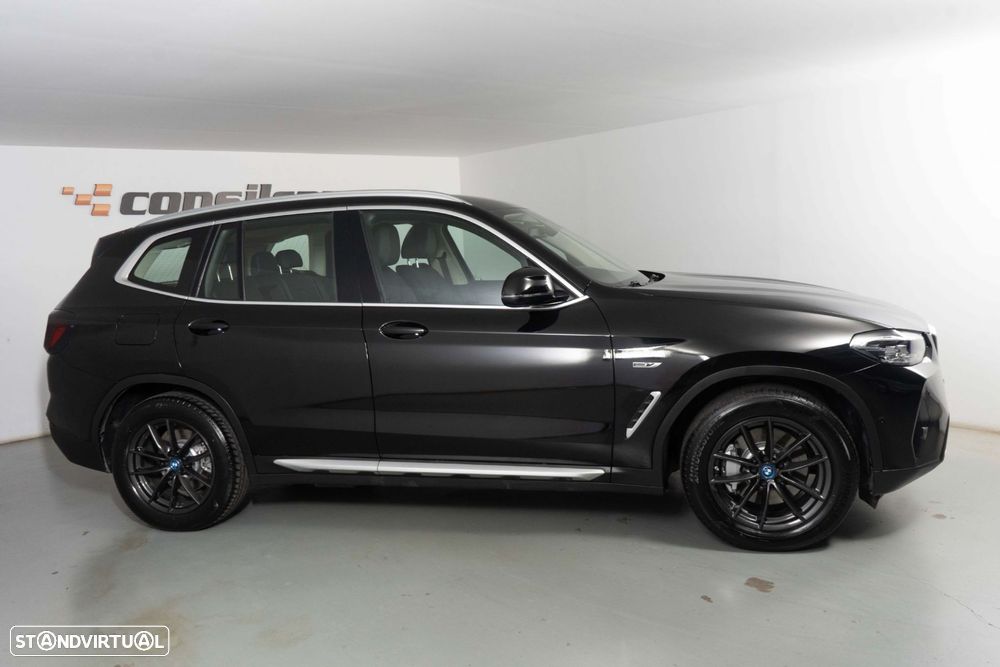 BMW X3 30 e xDrive Line Luxury - 7