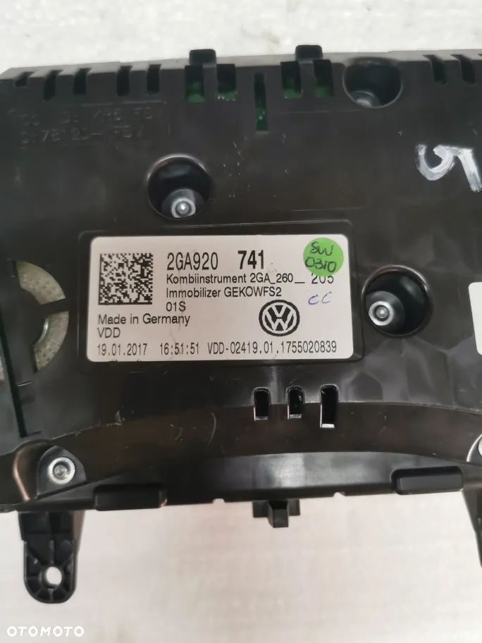 VW T-ROC  2017 rok licznik zegar 2GA920741 - 3