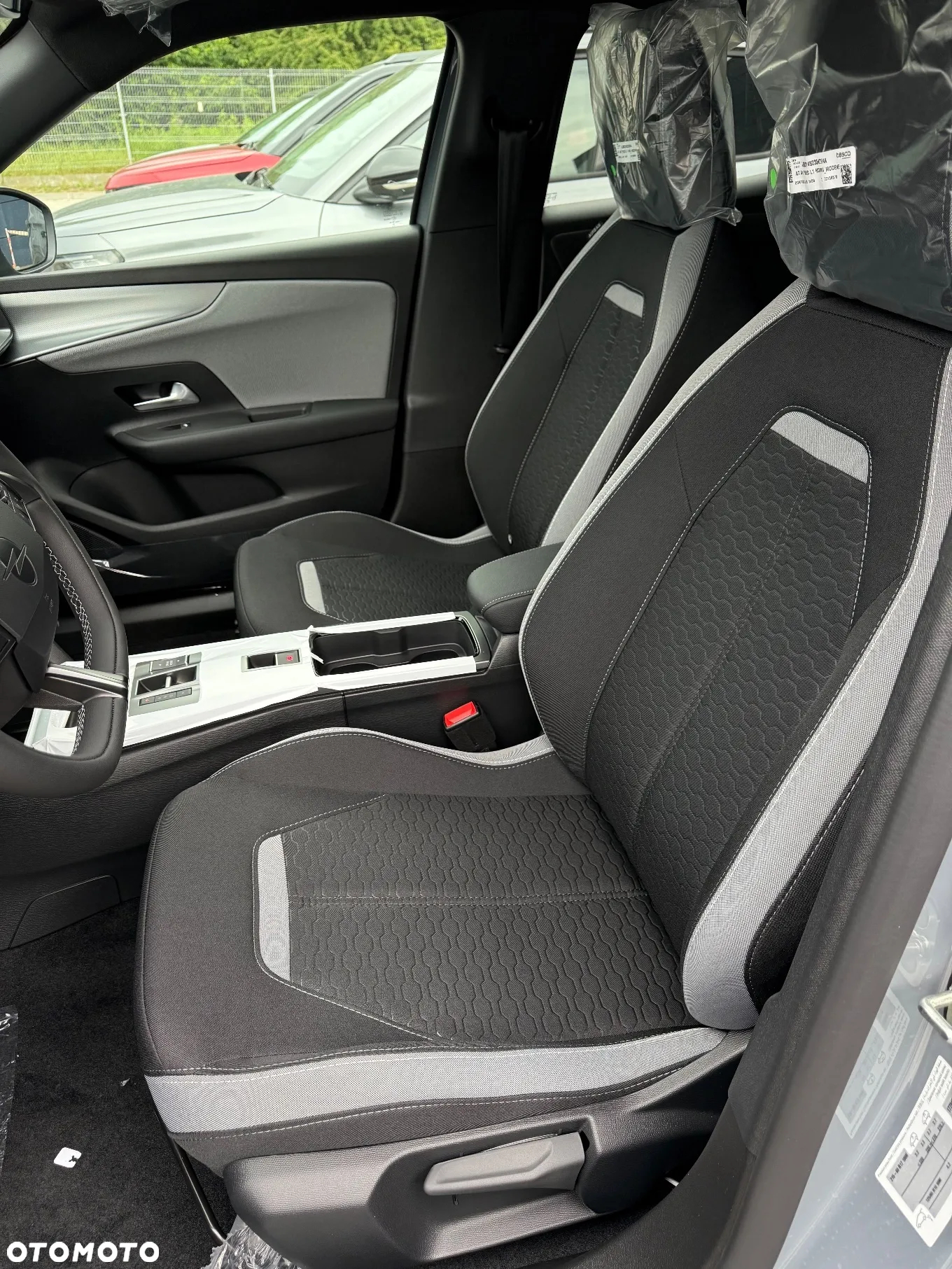 Opel Mokka 1.2 T Edition S&S - 12