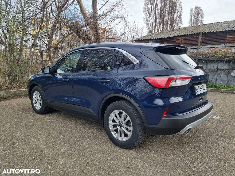 Ford Kuga 1.5 EcoBlue A8 FWD Titanium - 4