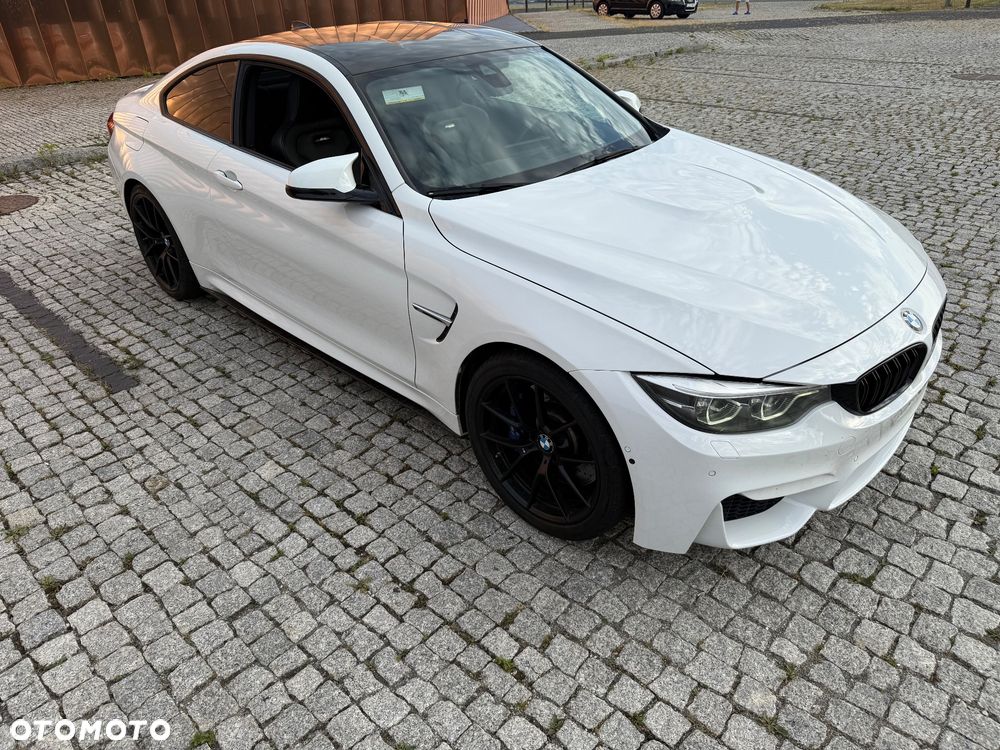 BMW M4 DKG - 7