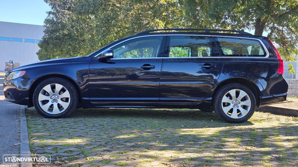 Volvo V70 2.0 D Summum - 8
