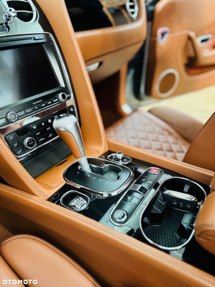 Bentley Continental GT V8 S Convertible - 6