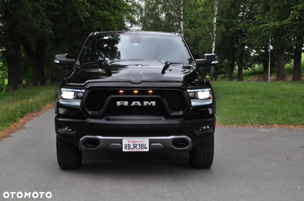Dodge RAM - 1