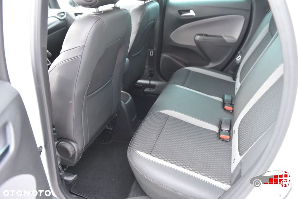 Opel Crossland X - 16
