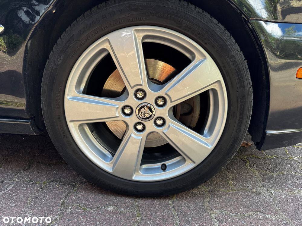 Jaguar X-Type 2.0 D Executive - 11