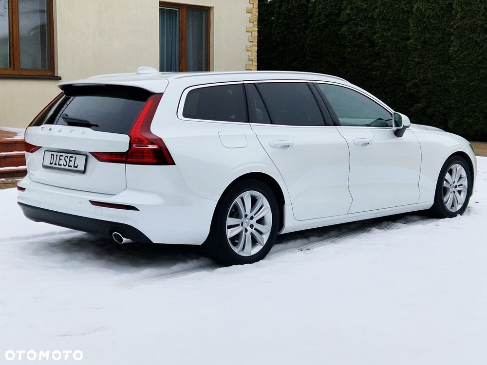 Volvo V60 D3 Geartronic Momentum Pro - 3