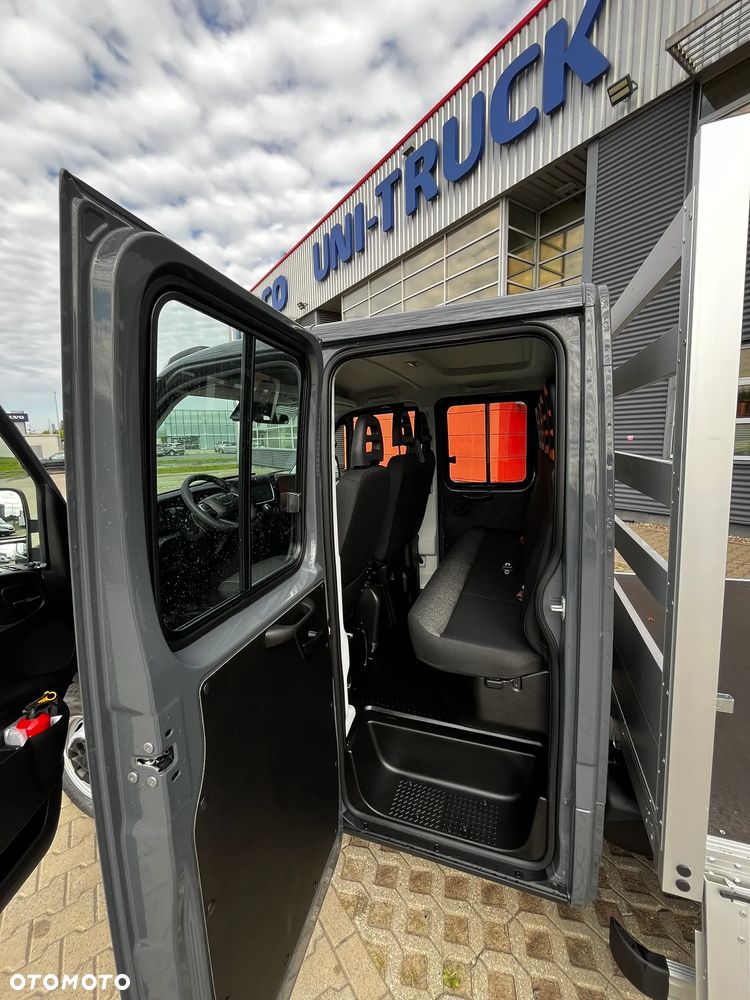 Iveco DAILY - 18