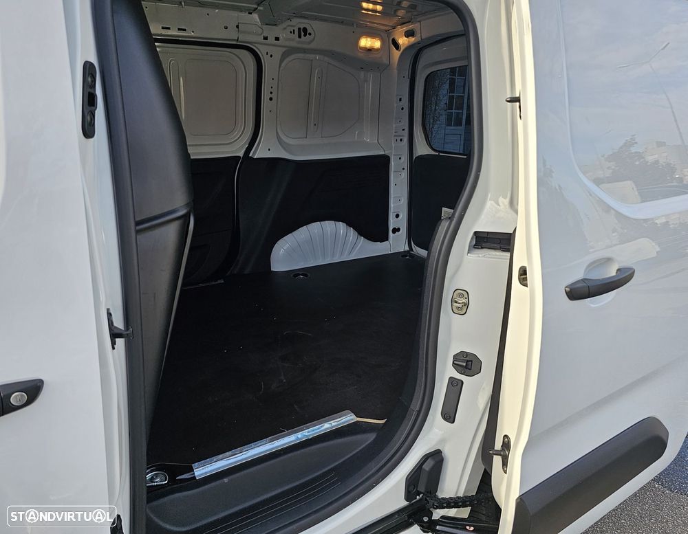 Peugeot Partner 1.5 BlueHDi Premium Standard EAT8 - 9