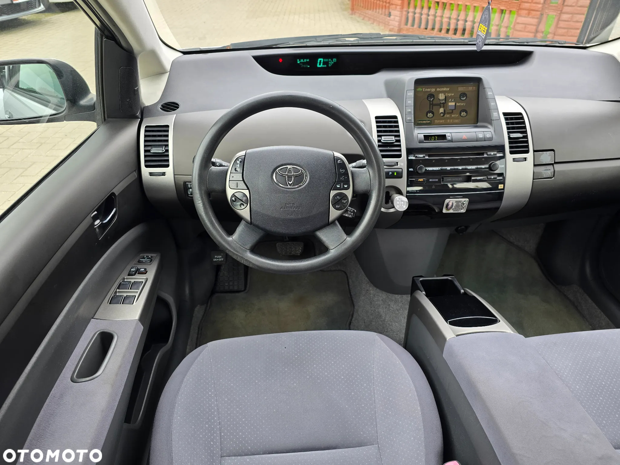 Toyota Prius - 7