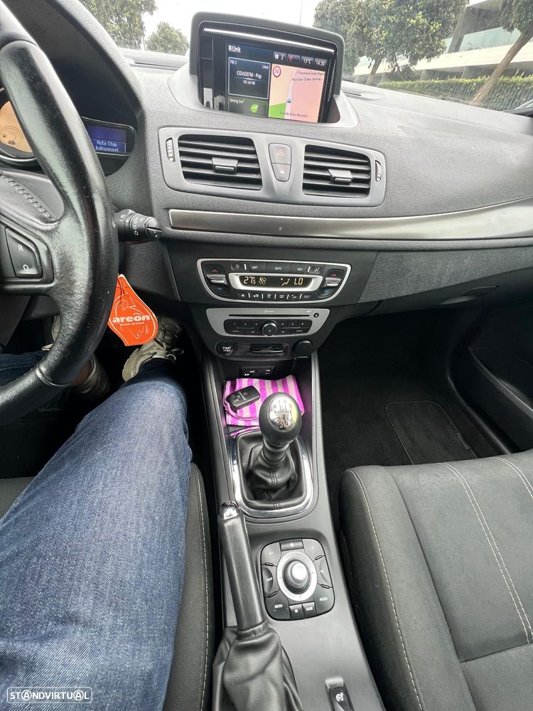 Renault Mégane Sport Tourer ENERGY dCi 110 Start & Stopp Bose Edition - 8