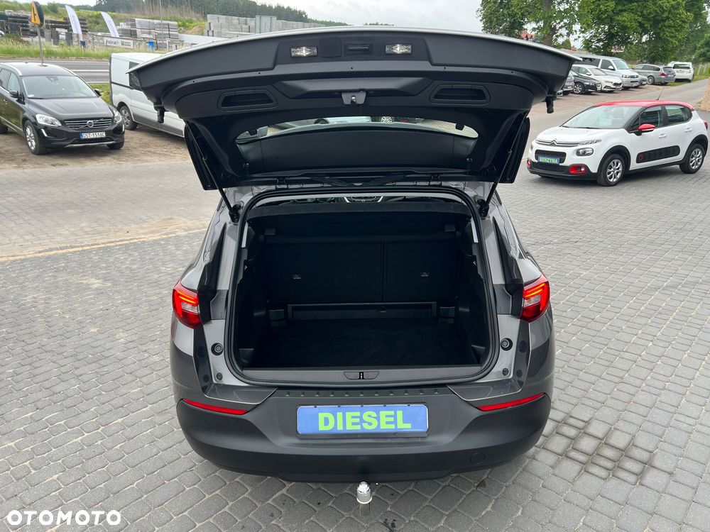 Opel Grandland X 1.5 CDTI Design Line S&S - 23