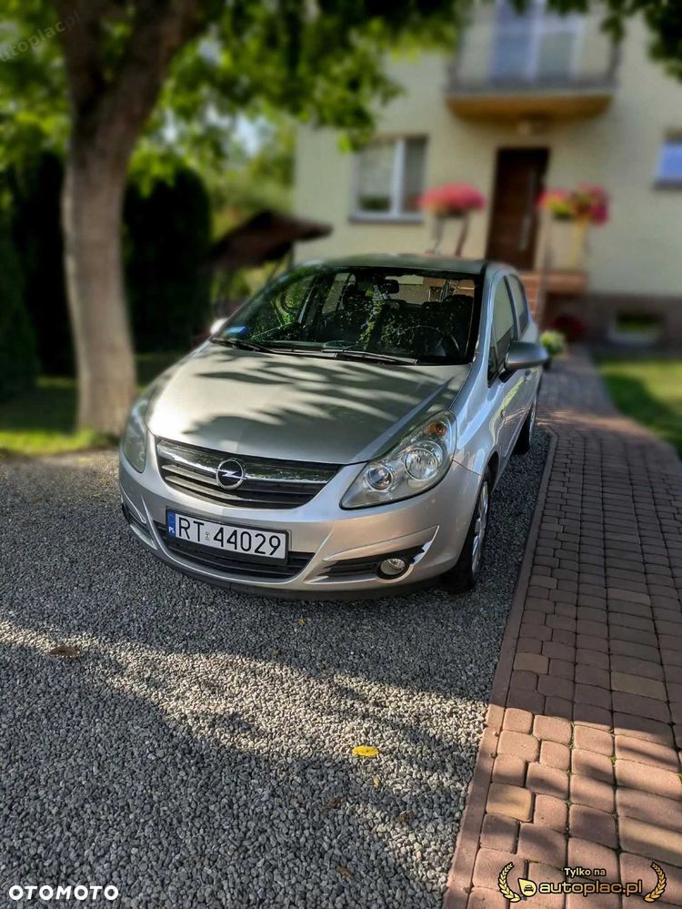 Opel Corsa - 1