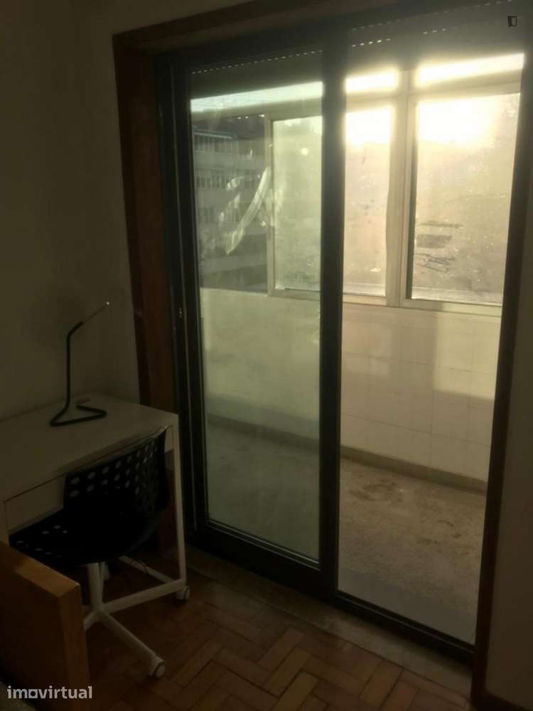 Quarto - localizado em Cedofeita Porto - Grande imagem: 3/14