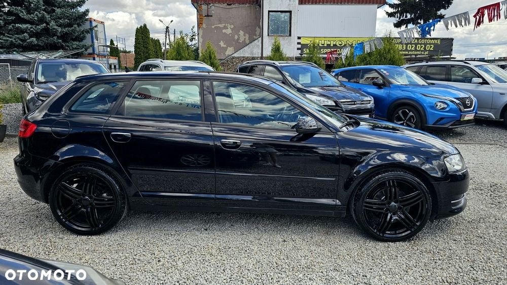 Audi A3 Sportback - 15