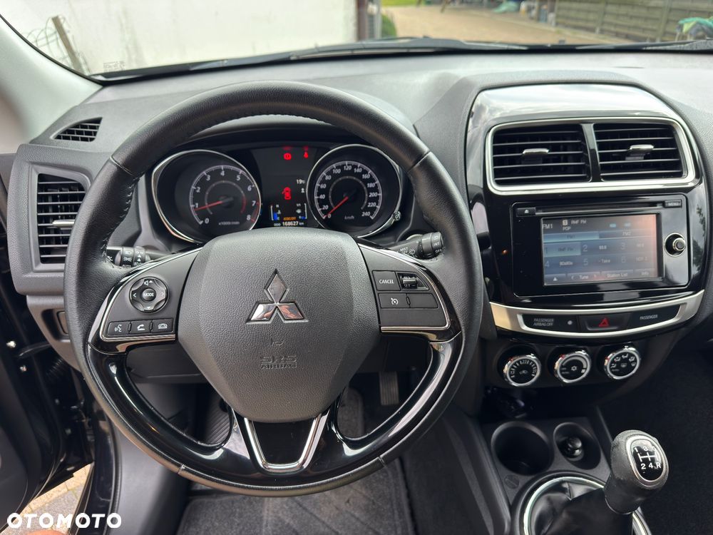 Mitsubishi ASX - 32