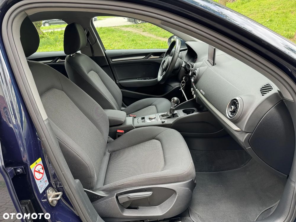 Audi A3 Limousine 1.6 TDI S tronic sport - 5