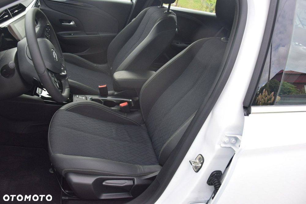 Opel Corsa - 28