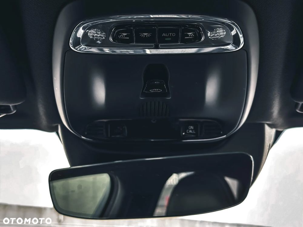 Volvo S90 D5 AWD R-Design - 12