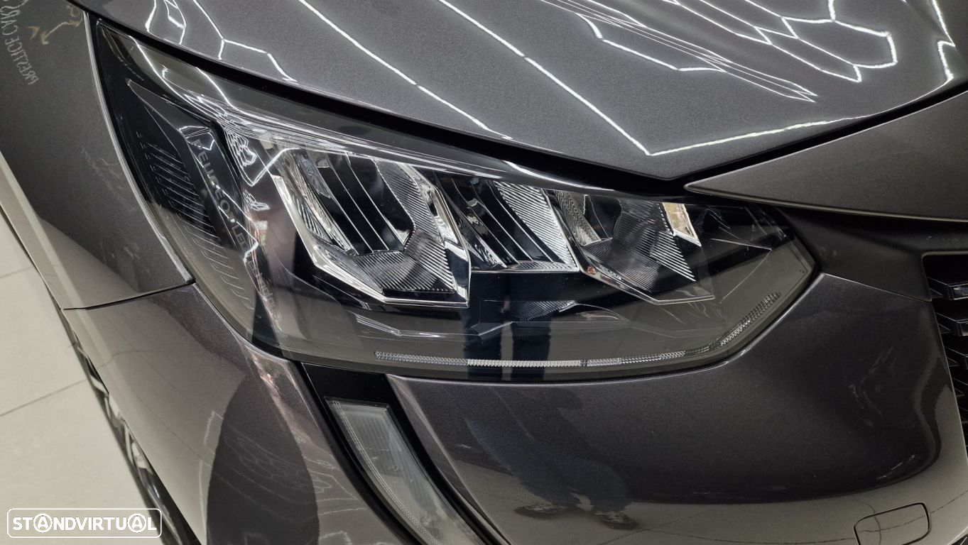 Peugeot 208 1.2 PureTech Allure Pack EAT8 - 11