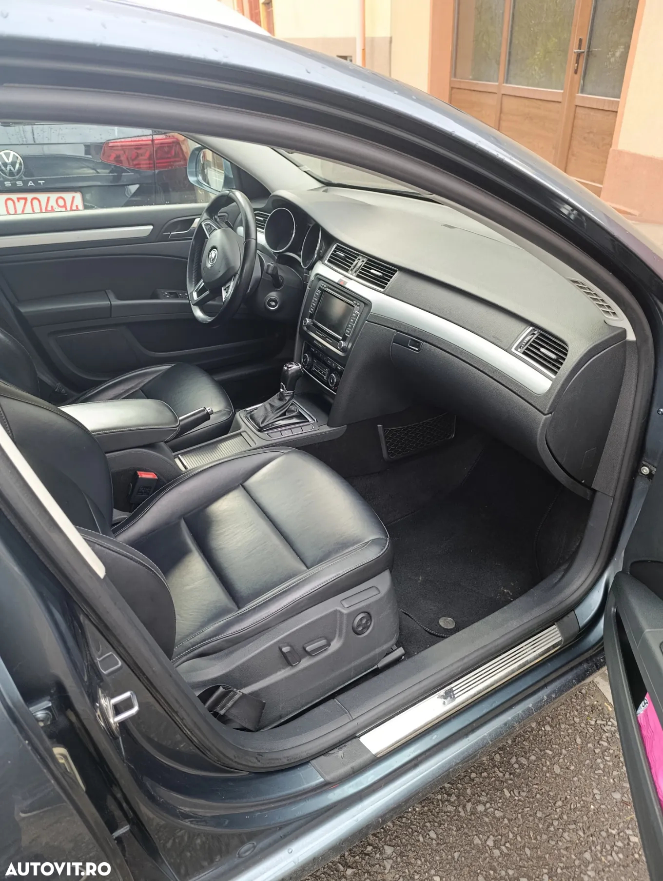 Skoda Superb 2.0 TDI 4X4 Elegance - 6