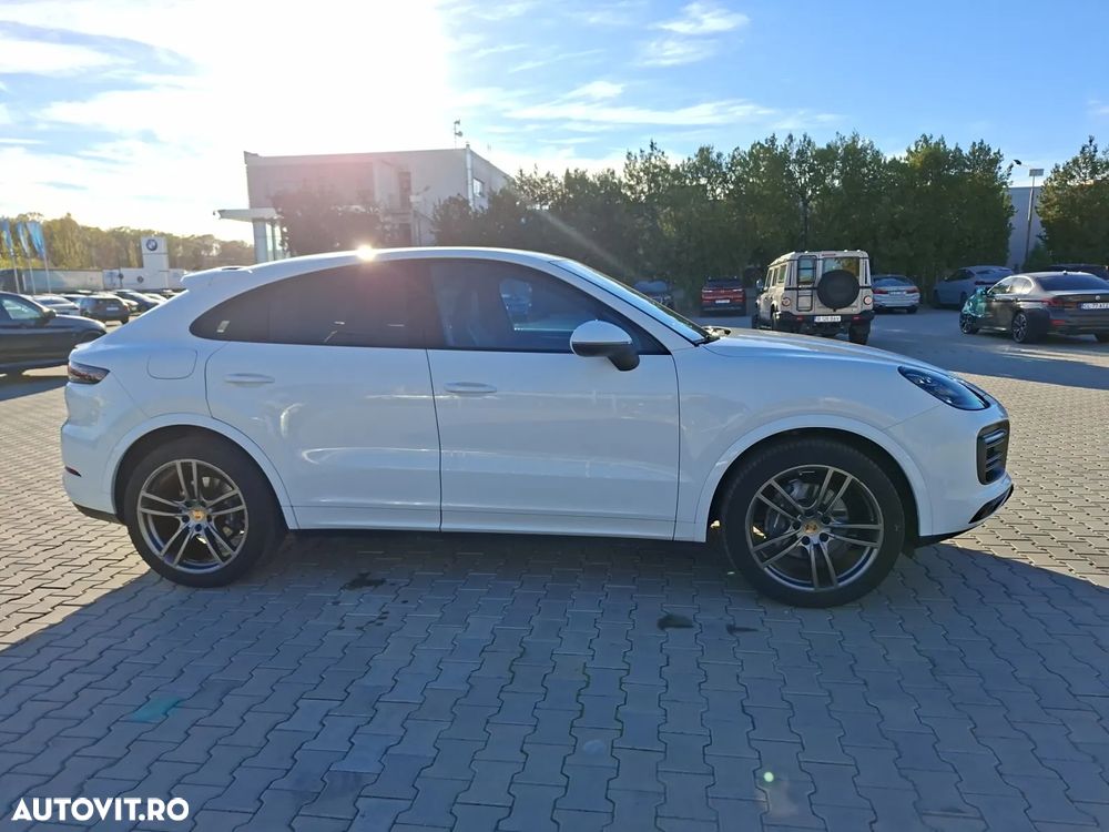 Porsche Cayenne Coupe - 6