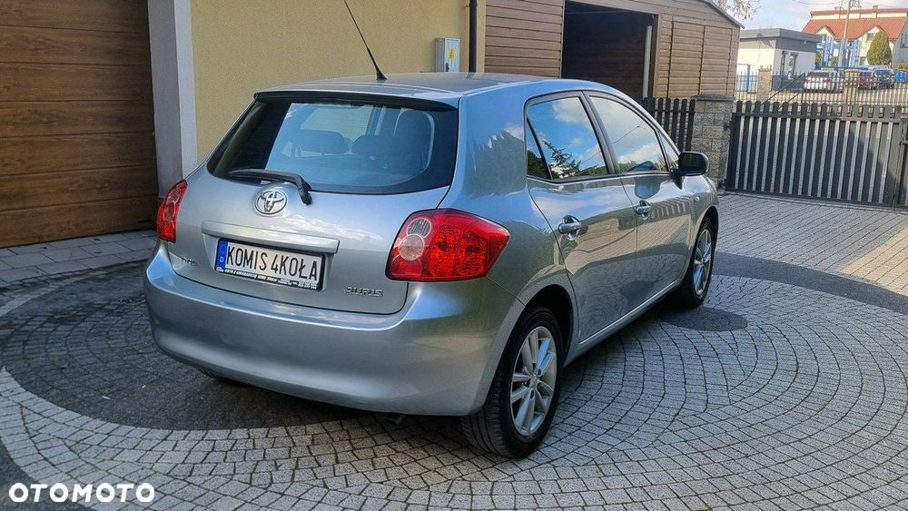 Toyota Auris - 6