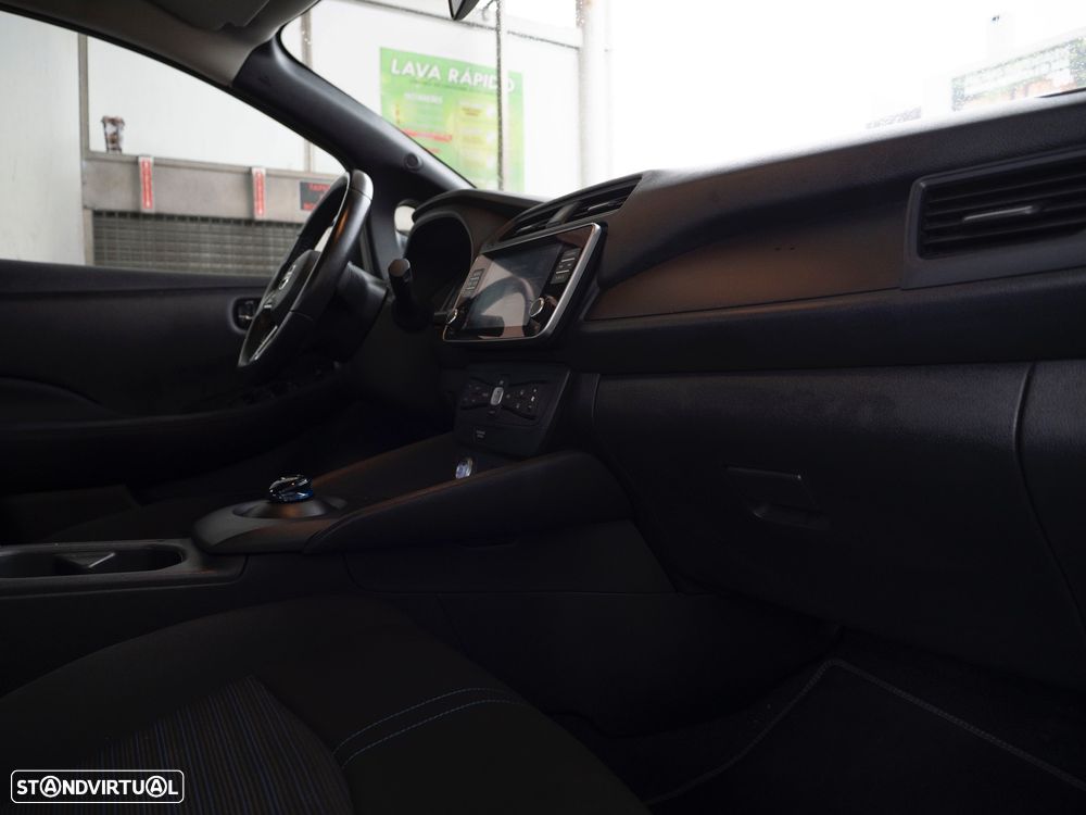 Nissan Leaf Acenta - 9