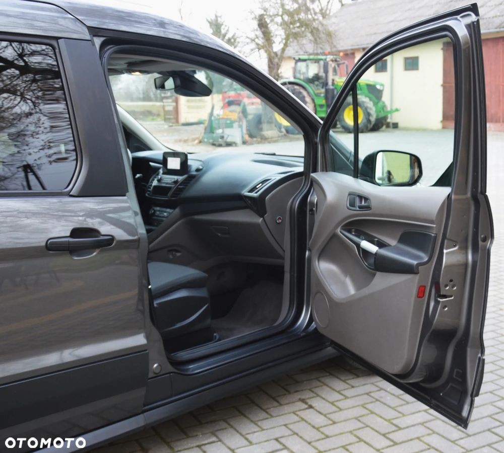 Ford Tourneo Connect - 29